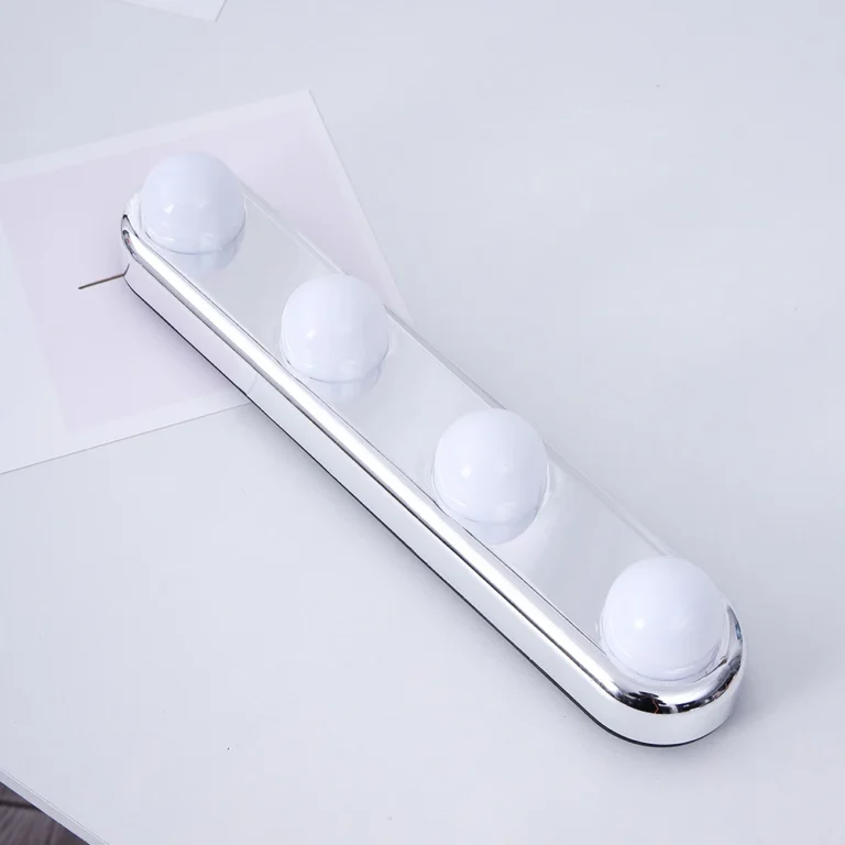 LED 4